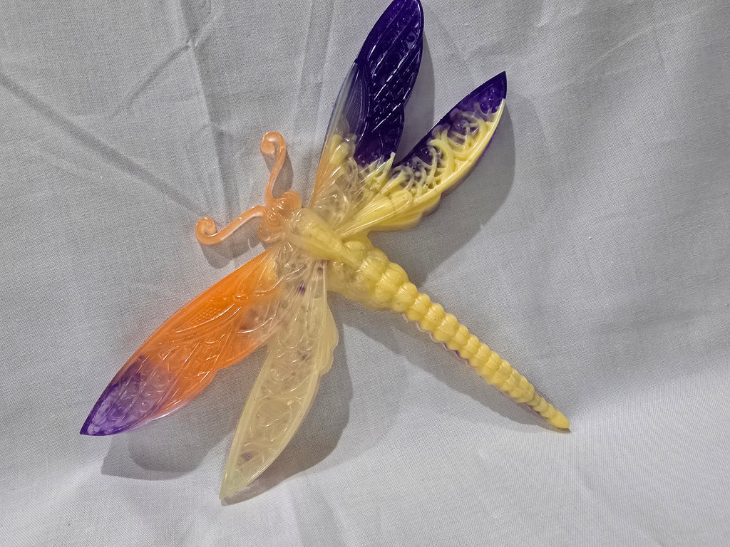 Resin Dragonfly Pearl White