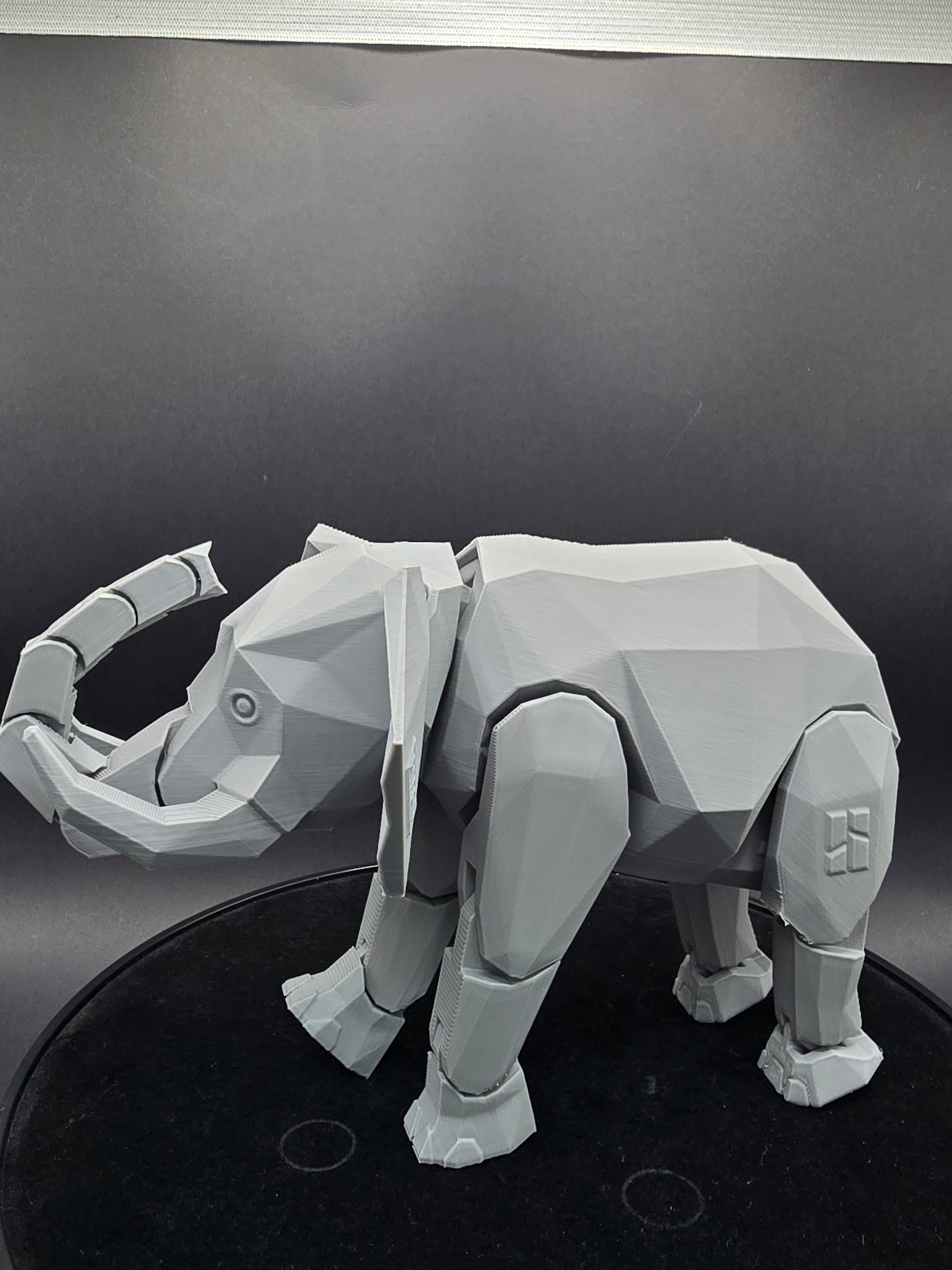 Elephant (articulating)