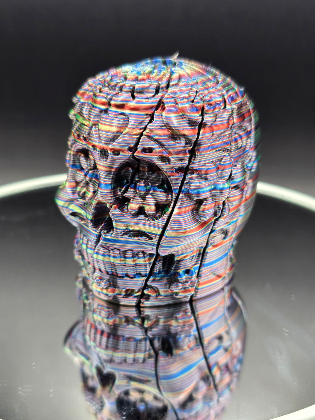Twisting Skull Multicolored