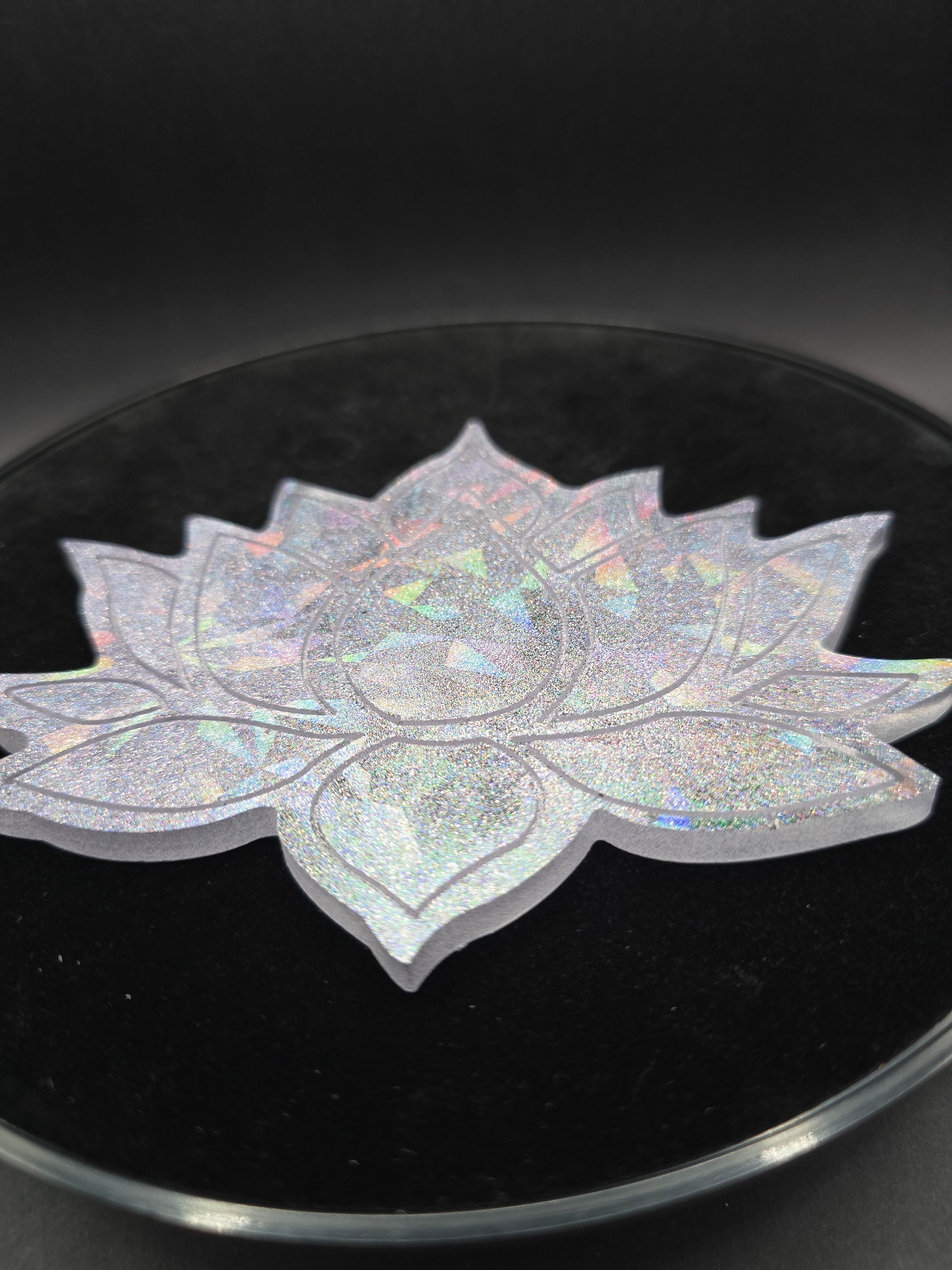 Resin Kaleidoscope Lotus in Opalescent