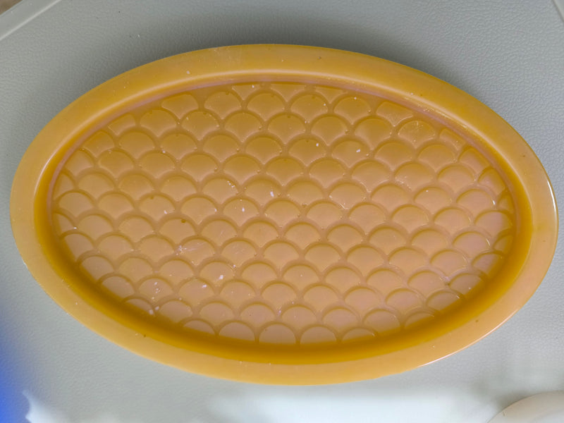 9 inch Scalloped Tray in Tumeric