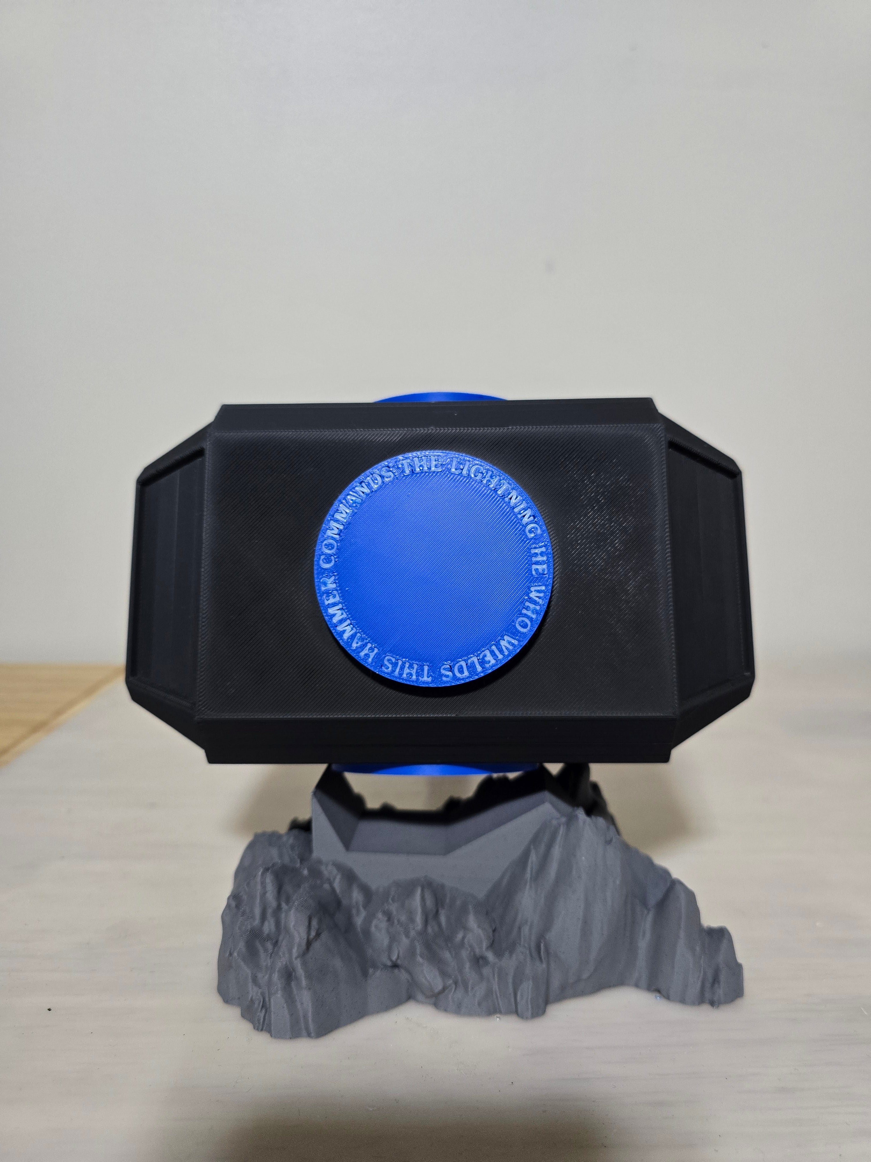 3D NY Giants Hammer with Stand 13.5 inch